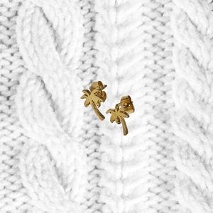 GOLD VERMEIL PLATED STUD EARRINGS